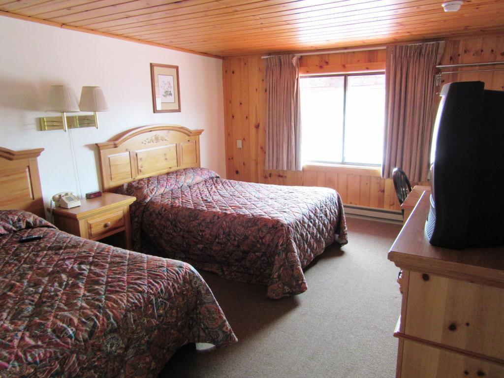 Travelers Lodge West Yellowstone Szoba fotó